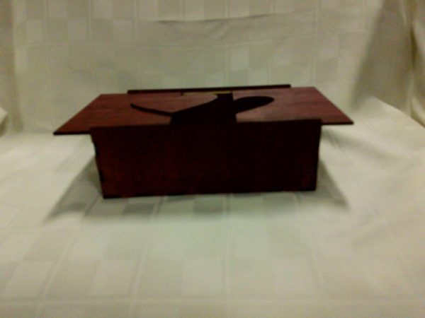Trinket box with sliding lid to open